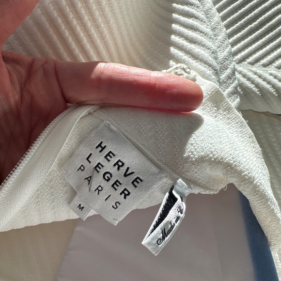 Herve Leger Off White/cream bodycon Mid Length Dress Size M - Picture 2 of 3